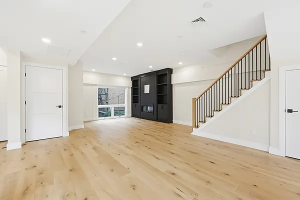 $1,785,000 | 43 Stillman Street, Unit 1, Boston, MA 02113