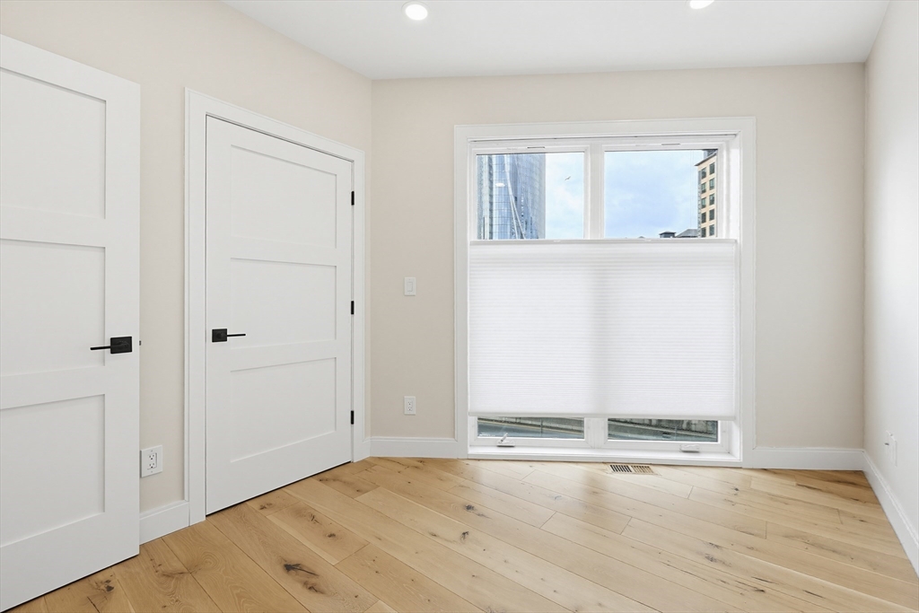 43 Stillman Street, Unit 1 Boston, MA 02113 - Photo 36 of 41