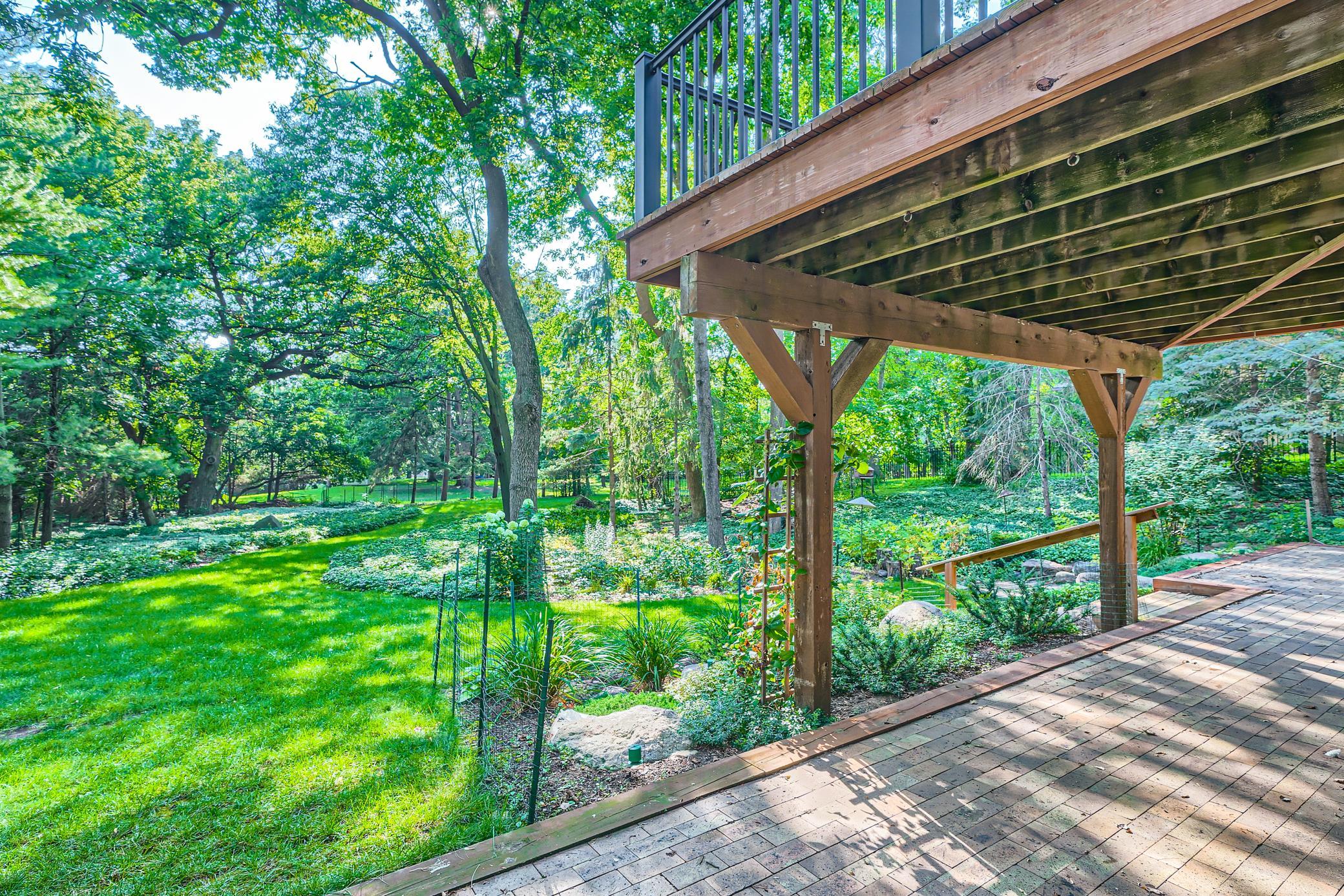 2836 Mayfield Road Minnetonka, MN 55391 - Photo 54 of 67