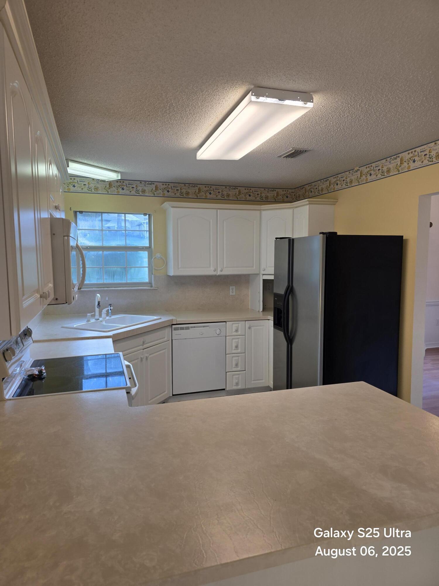 127 Mohawk Trail Crestview, FL 32536 - Photo 13 of 42 20250806_071200