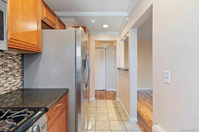 $2,650 | 65 West Broadway, Unit 1A, Long Beach, NY 11561