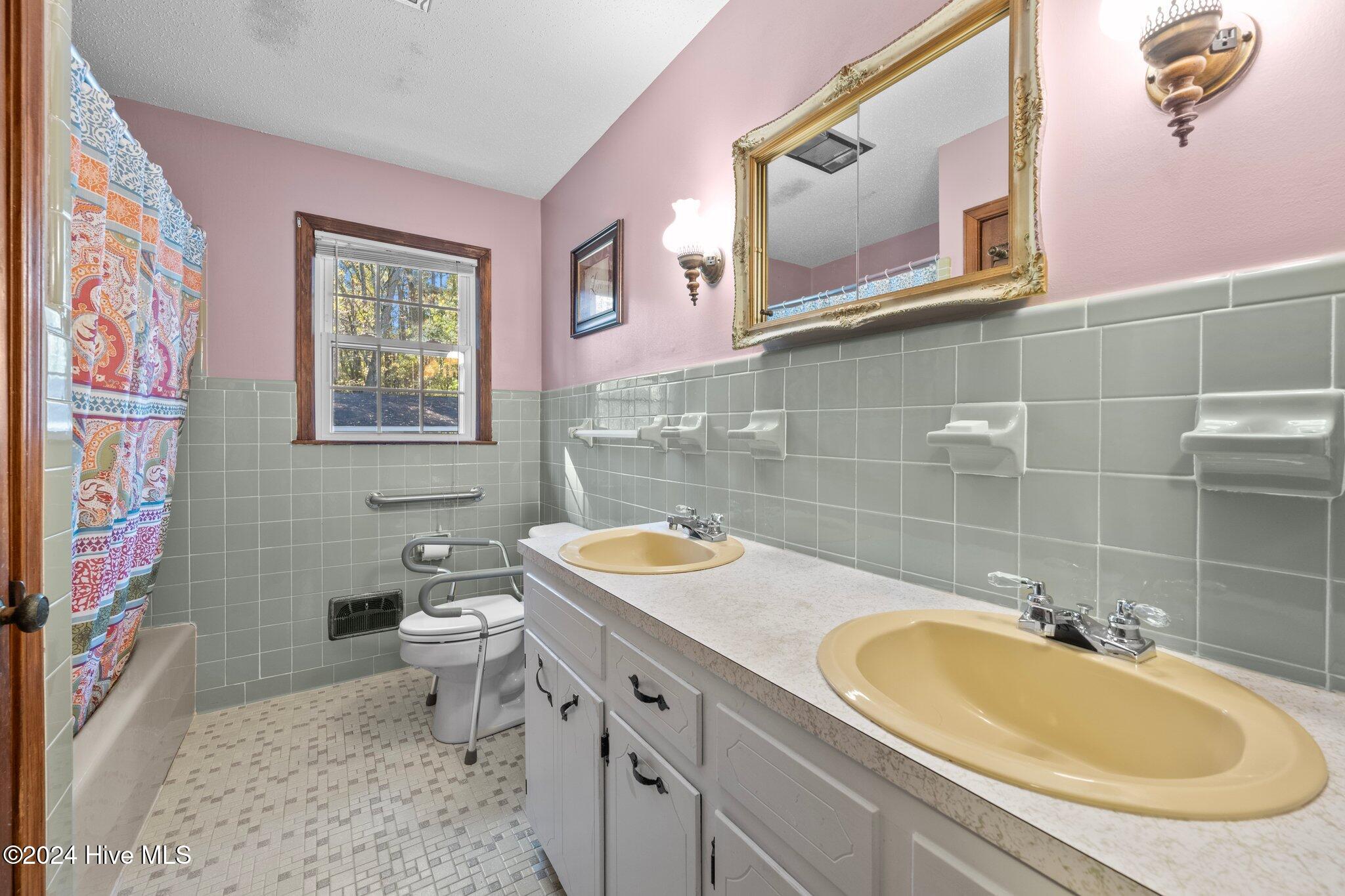 386 Batchelor Bay Road Wallace, NC 28466 - Photo 22 of 56 12-web-or-mls-_Z724338