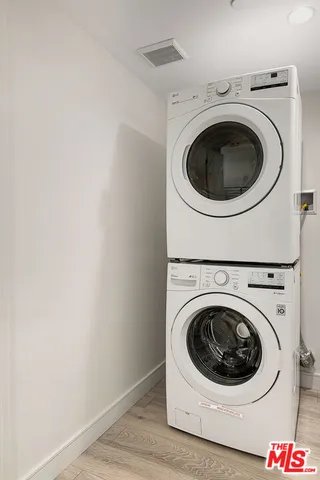 $3,995 | 5464 Geer Street, Los Angeles, CA 90016