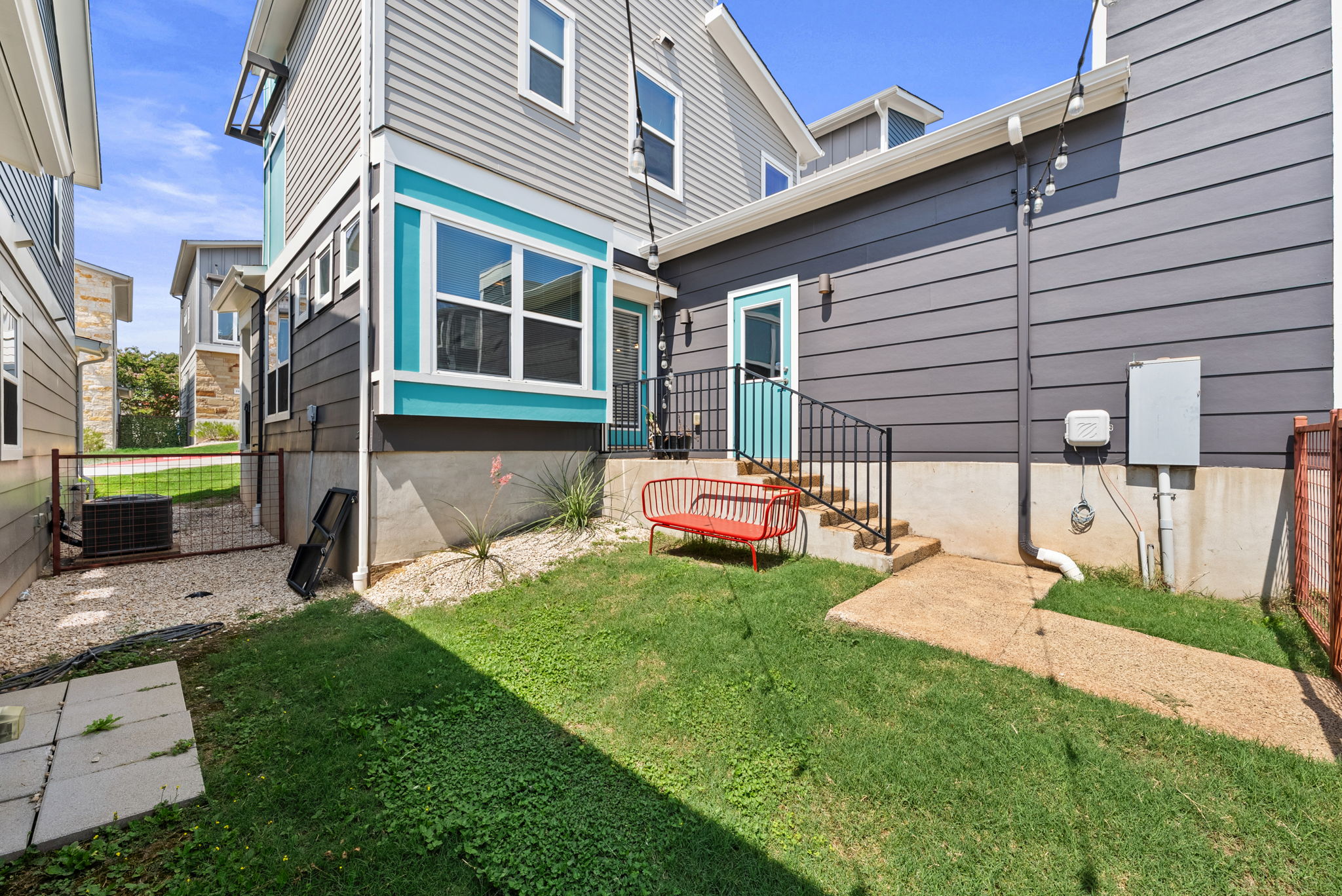 1904 Cleese Drive Austin, TX 78741 - Photo 31 of 39 Gallery Image 31