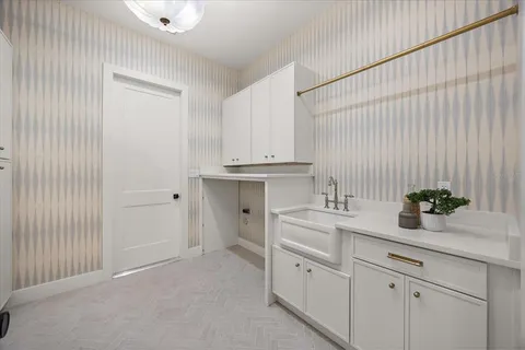 $2,250,000 | 505 Jennifer Lane, Windermere, FL 34786