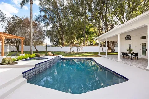 $2,250,000 | 505 Jennifer Lane, Windermere, FL 34786