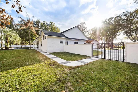 $2,250,000 | 505 Jennifer Lane, Windermere, FL 34786