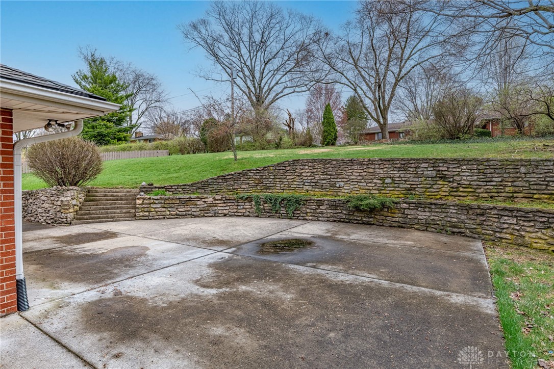 4154 Lotz Road Kettering, OH 45429 - Photo 33 of 38 Gallery Image 33
