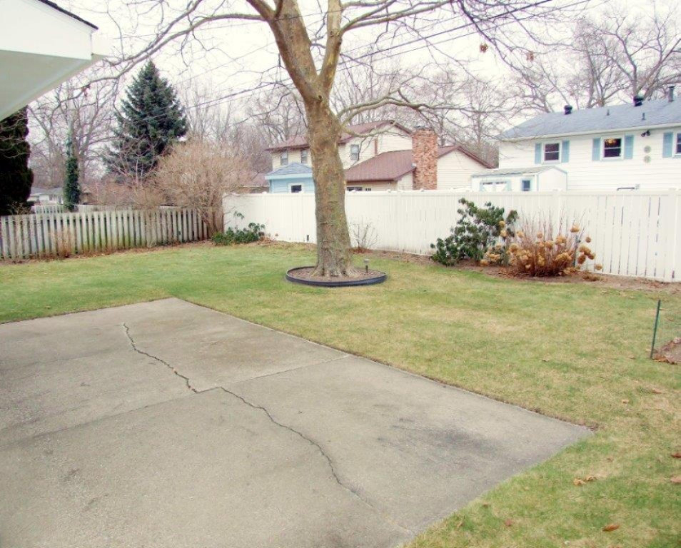 1481 Haverhill Road Muskegon, MI 49441 - Photo 21 of 21 DSCF5209