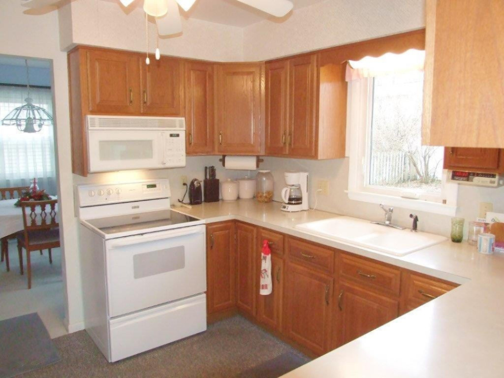 1481 Haverhill Road Muskegon, MI 49441 - Photo 5 of 21 DSCF5192