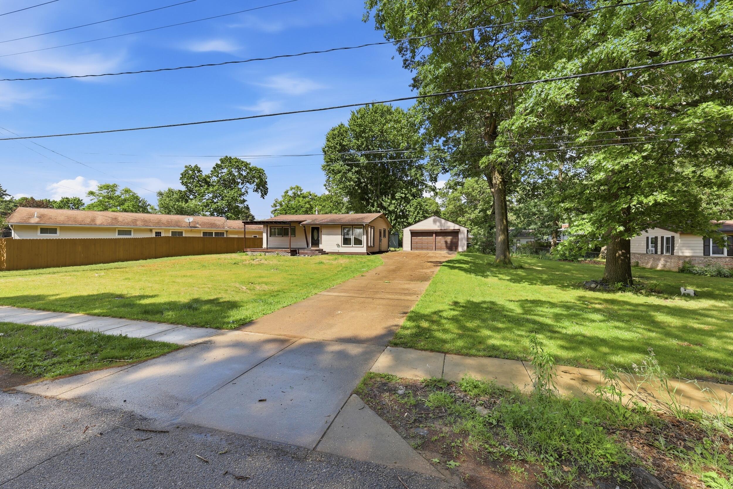 310 North John Street Decatur, MI 49045 - Photo 4 of 25 5_3j5a2914