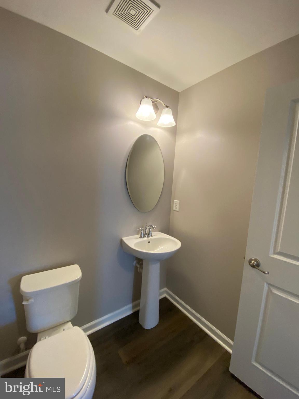 6056 Greenspring Road Fredericksburg, VA 22407 - Photo 17 of 108