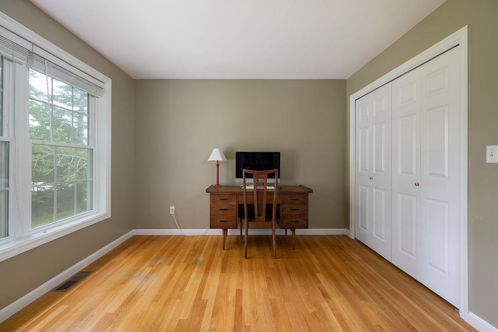 1 Searles Road Windham, NH 03087 - Photo 8 of 23