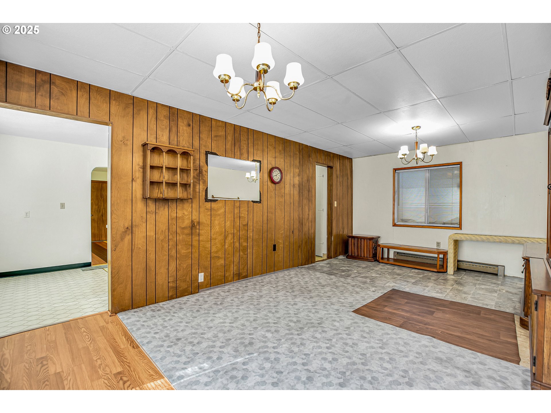 328 North 15th Avenue Cornelius, OR 97113 - Photo 12 of 48