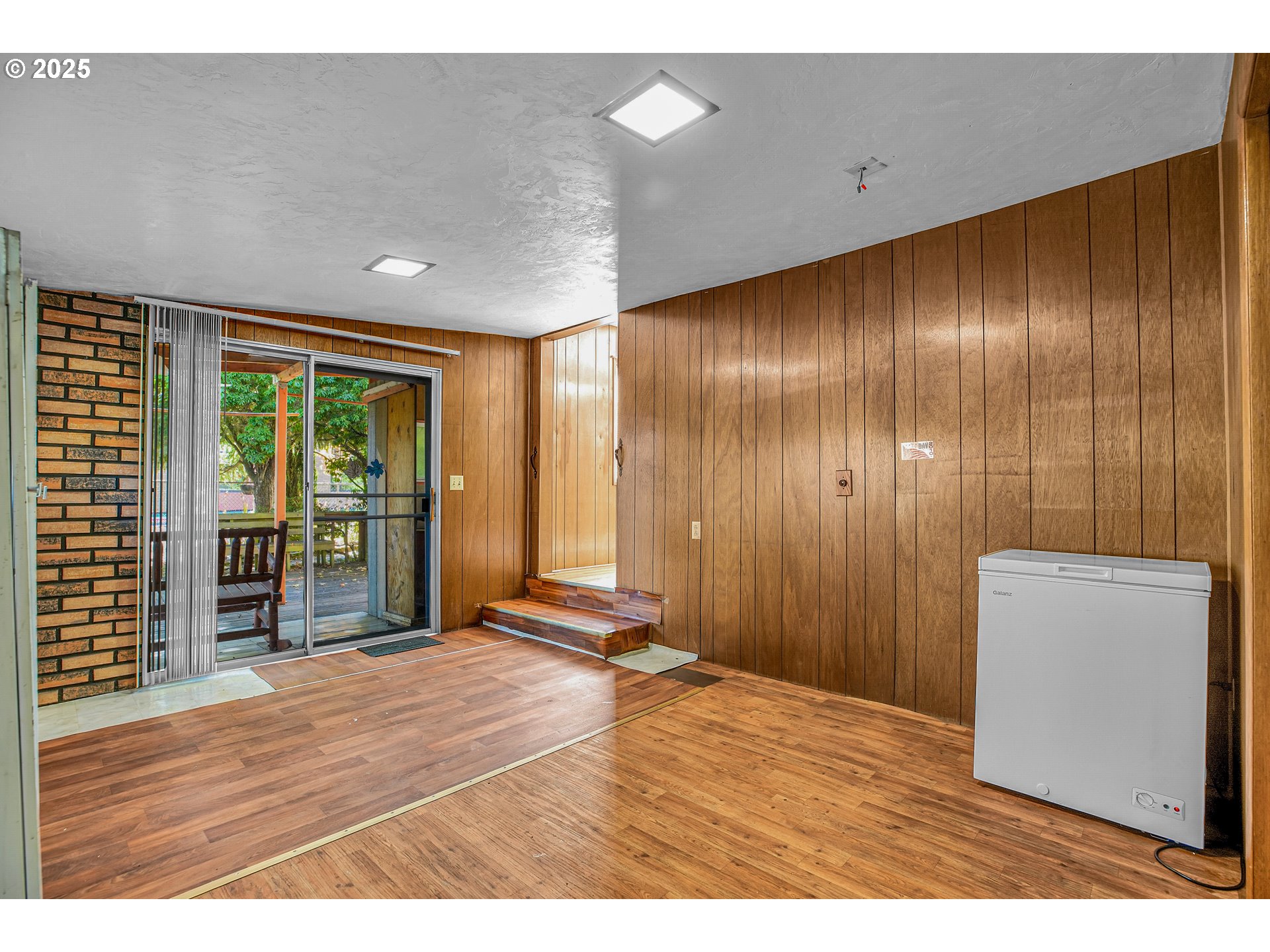 328 North 15th Avenue Cornelius, OR 97113 - Photo 25 of 48