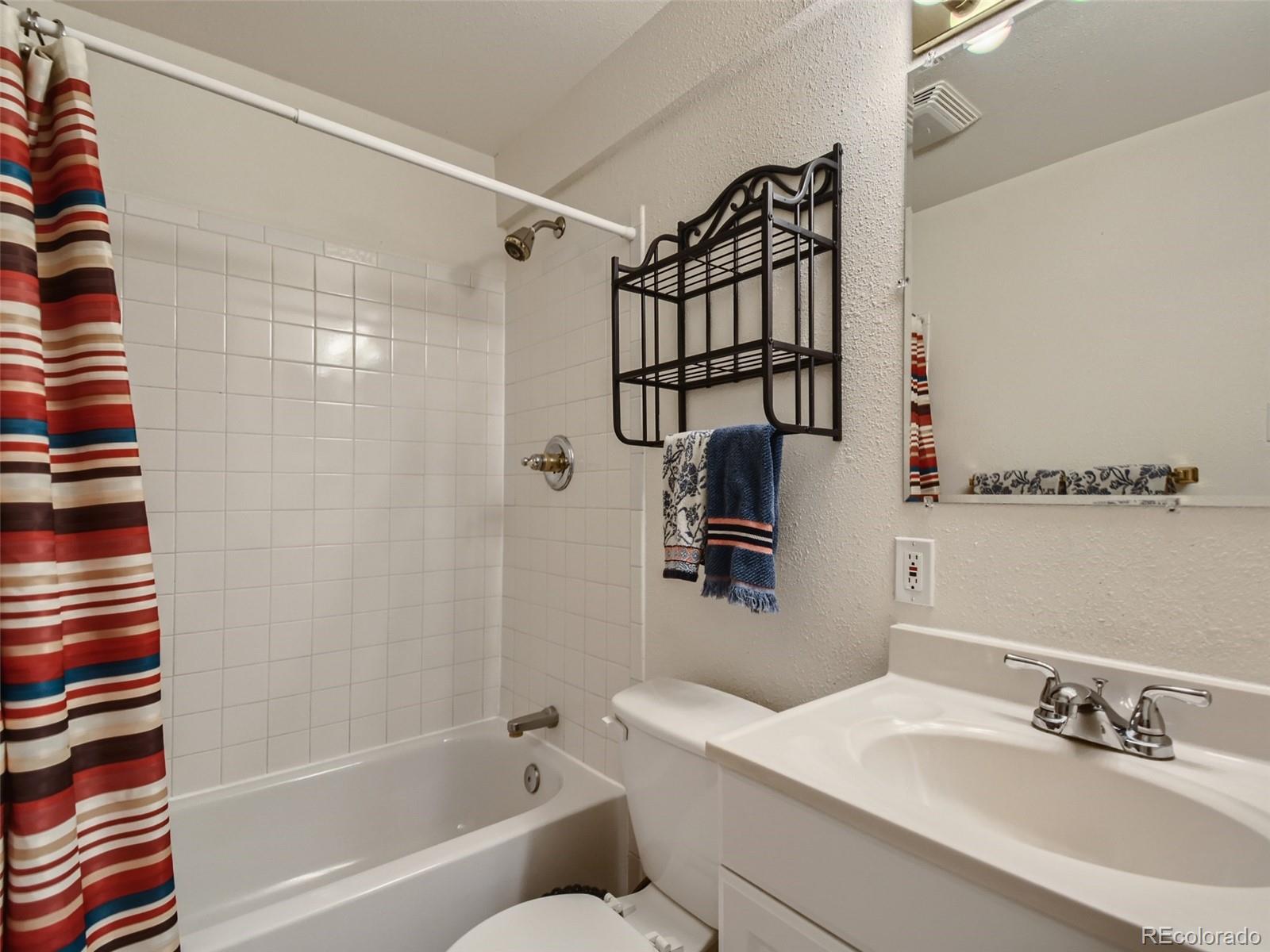 9747 Moss Rose Circle Highlands Ranch, CO 80129 - Photo 20 of 27 Gallery Image 20