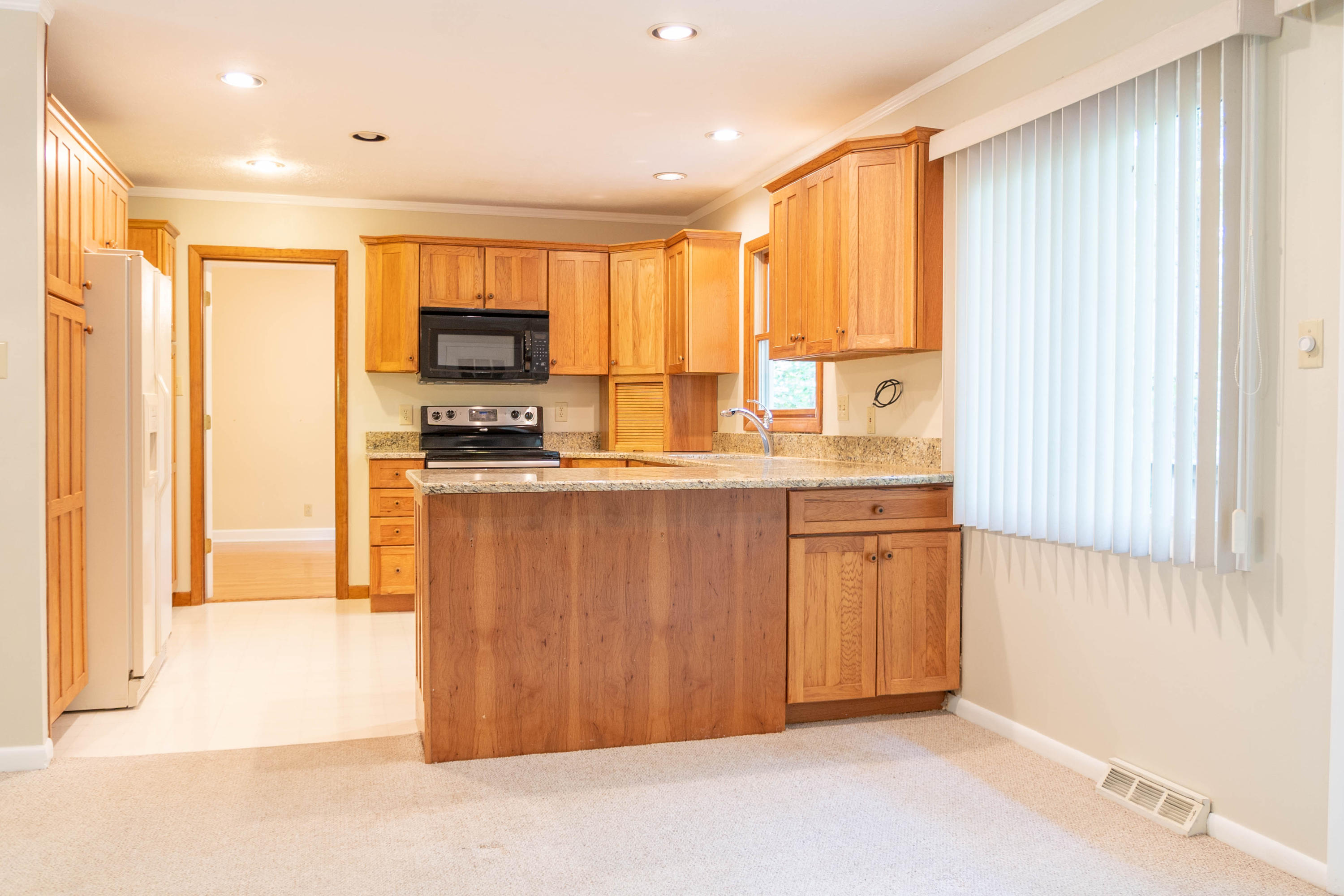 108 Newton Lane Oak Ridge, TN 37830 - Photo 6 of 33 108NewtonLn09