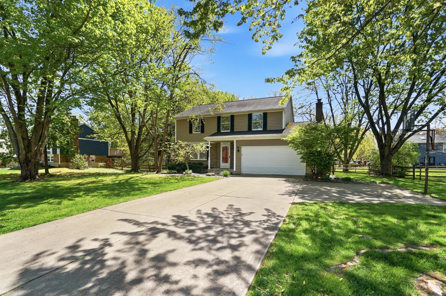 4827 Old Irwin Simpson Road Mason, OH 45040 - Photo 2 of 53