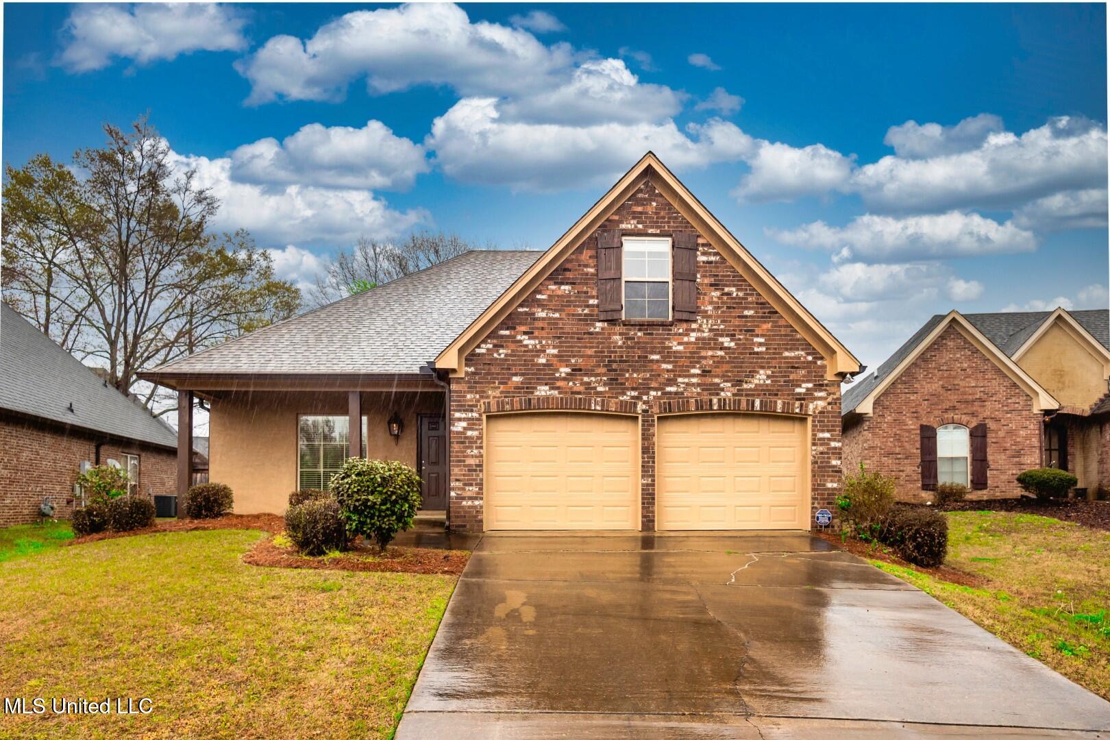 106 Wells Court Canton, MS 39046 - Photo 2 of 29 P3020001-Edit