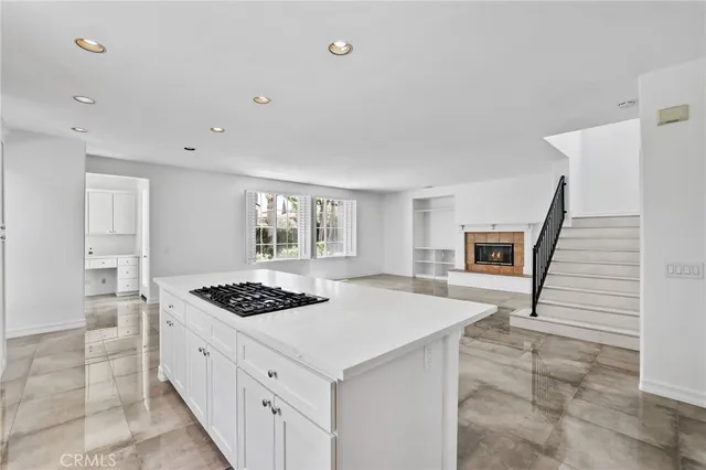 $7,800 | 5142 Pearce Drive, Huntington Beach, CA 92649