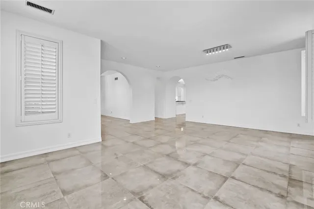 $7,800 | 5142 Pearce Drive, Huntington Beach, CA 92649