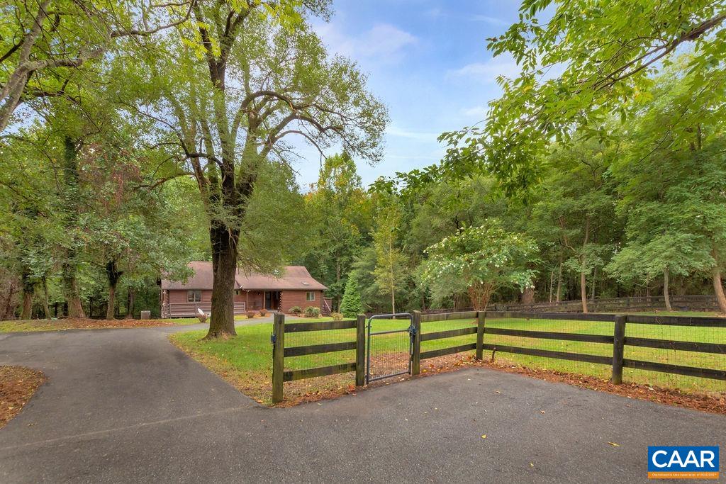 2635 White Hall Road Crozet, VA 22932 - Photo 6 of 54 Gallery Image 6