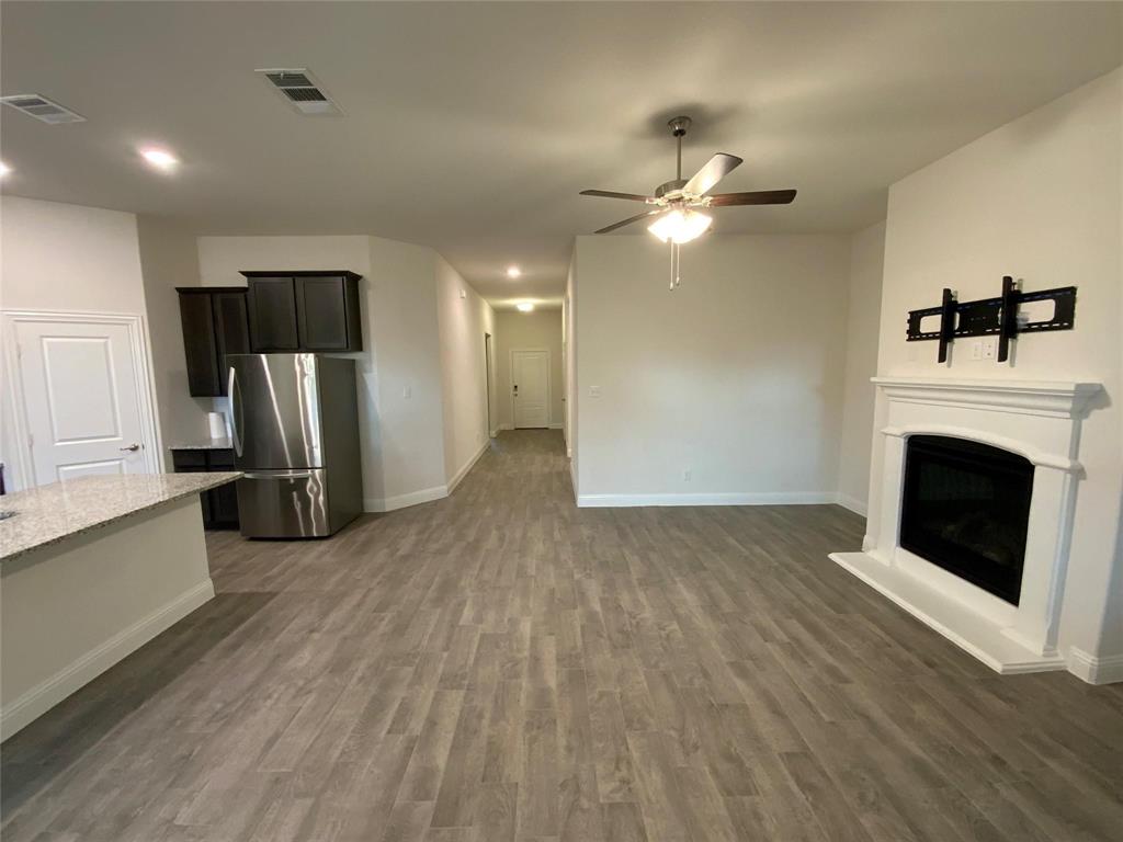 2913 Faro Road Aubrey, TX 76227 - Photo 14 of 36 Gallery Image 14