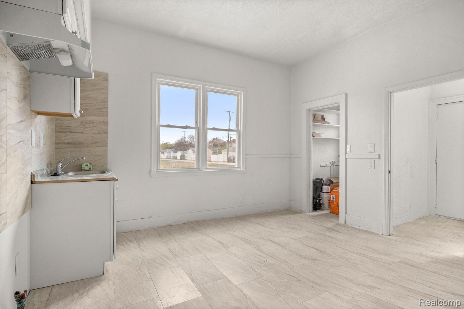 6203 Chase Road Dearborn, MI 48126 - Photo 2 of 8 6203 Chase Studio (2).jpeg