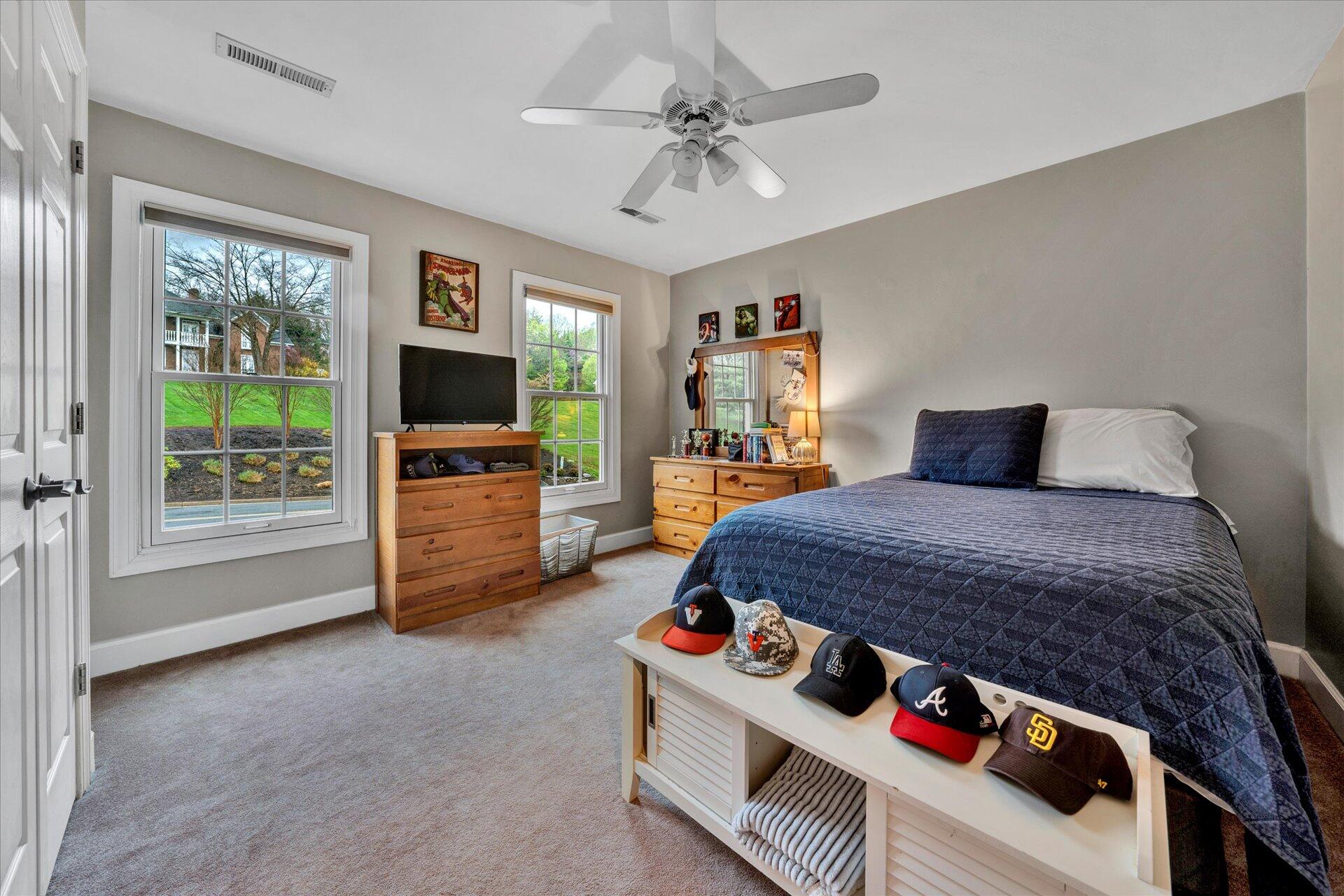 1470 Longview Road Roanoke, VA 24018 - Photo 42 of 63 Bedroom