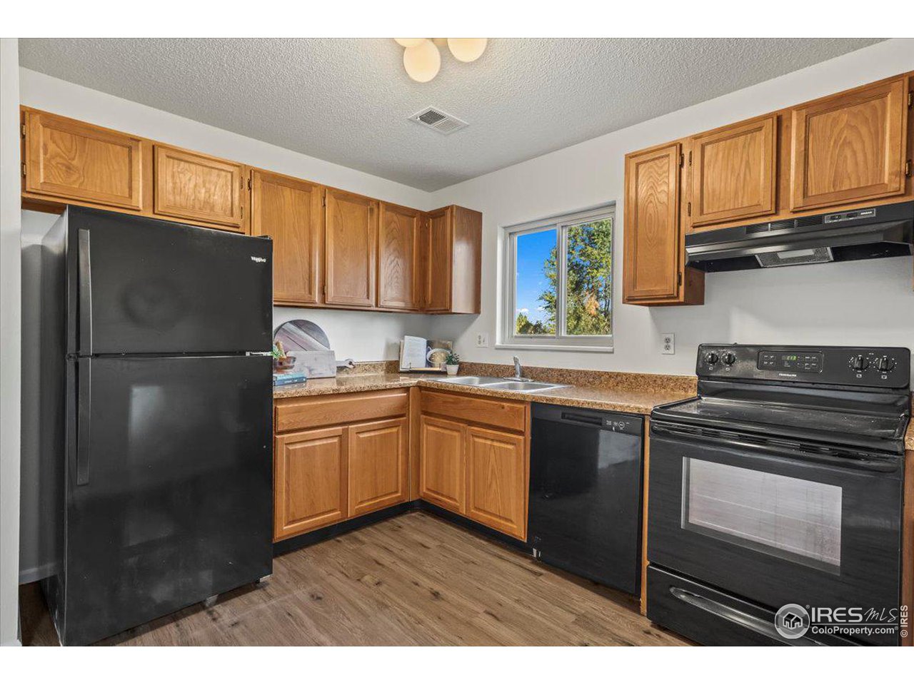 4323 9th St Road, Unit 20 Greeley, CO 80634 - Photo 13 of 21 Gallery Image 13