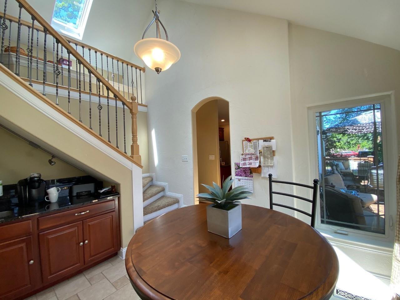 5037 North Prospect Road Peoria Heights, IL 61616 - Photo 10 of 42 Gallery Image 10