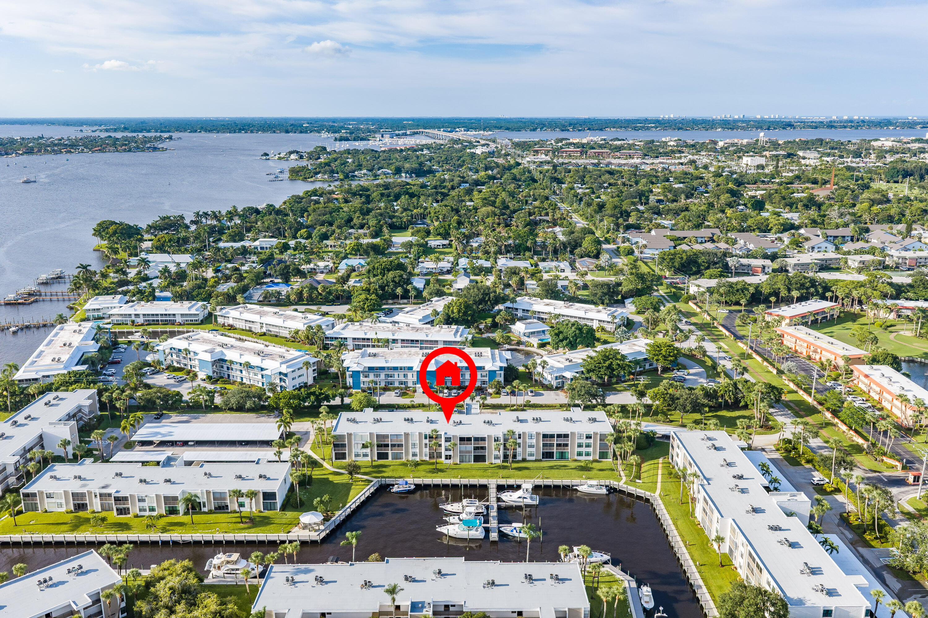 1950 Southwest Palm City Road, Unit 6207 Stuart, FL 34994 - Photo 7 of 54 1950 Sw palm city rd 6 207 a-5