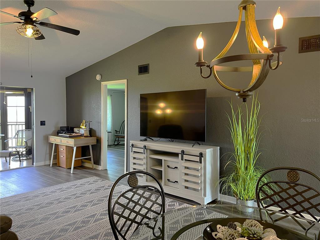 175 Kings Highway, Unit 733 Punta Gorda, FL 33983 - Photo 9 of 52