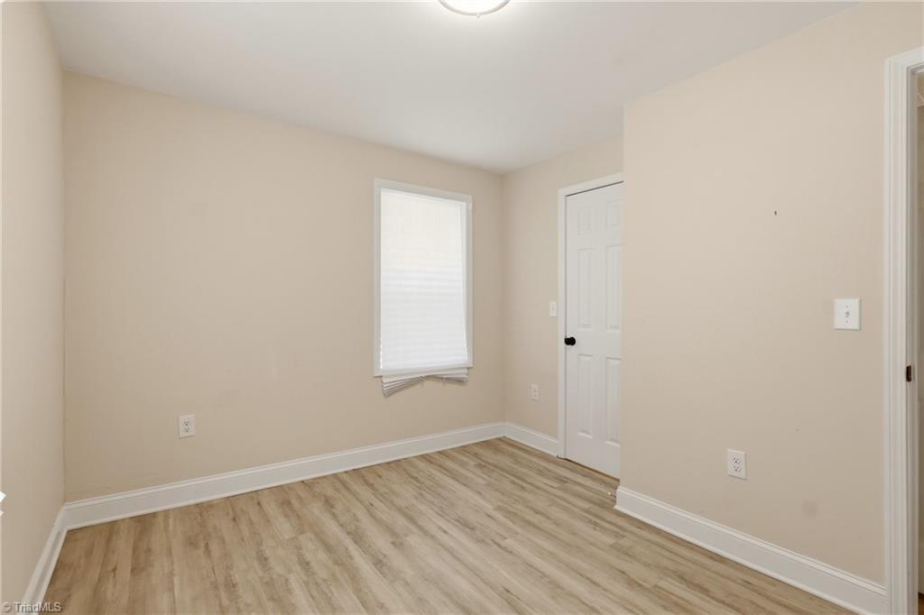 934 Forrest Street High Point, NC 27262 - Photo 14 of 28