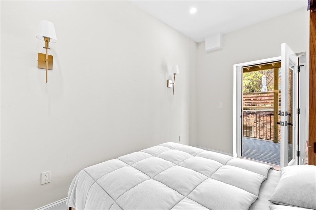 166 Salem Street, Unit 8 Boston, MA 02113 - Photo 6 of 17
