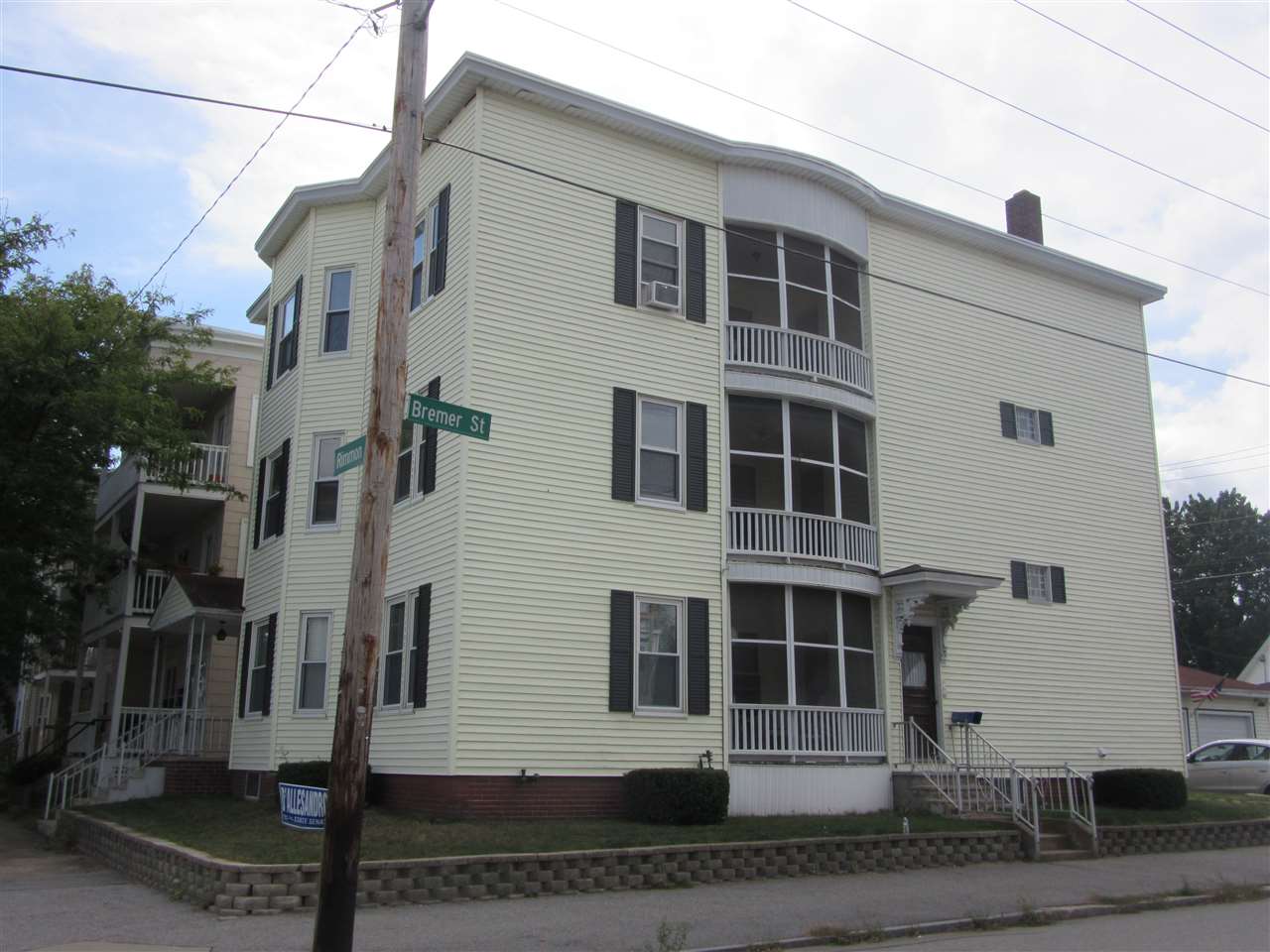 616 Rimmon Street Manchester, NH 03102 - Photo 1 of 1