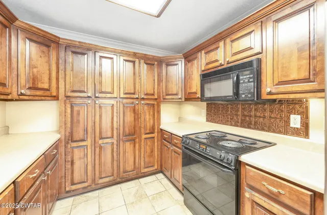 $290,000 | 8 Sebastian Drive, Jackson, TN 38305