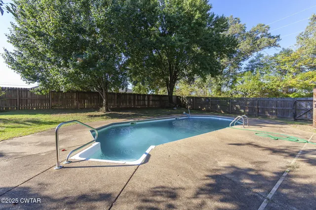 $290,000 | 8 Sebastian Drive, Jackson, TN 38305