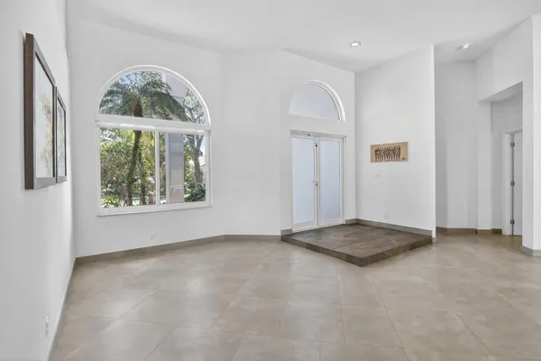 a view of livingroom with a window