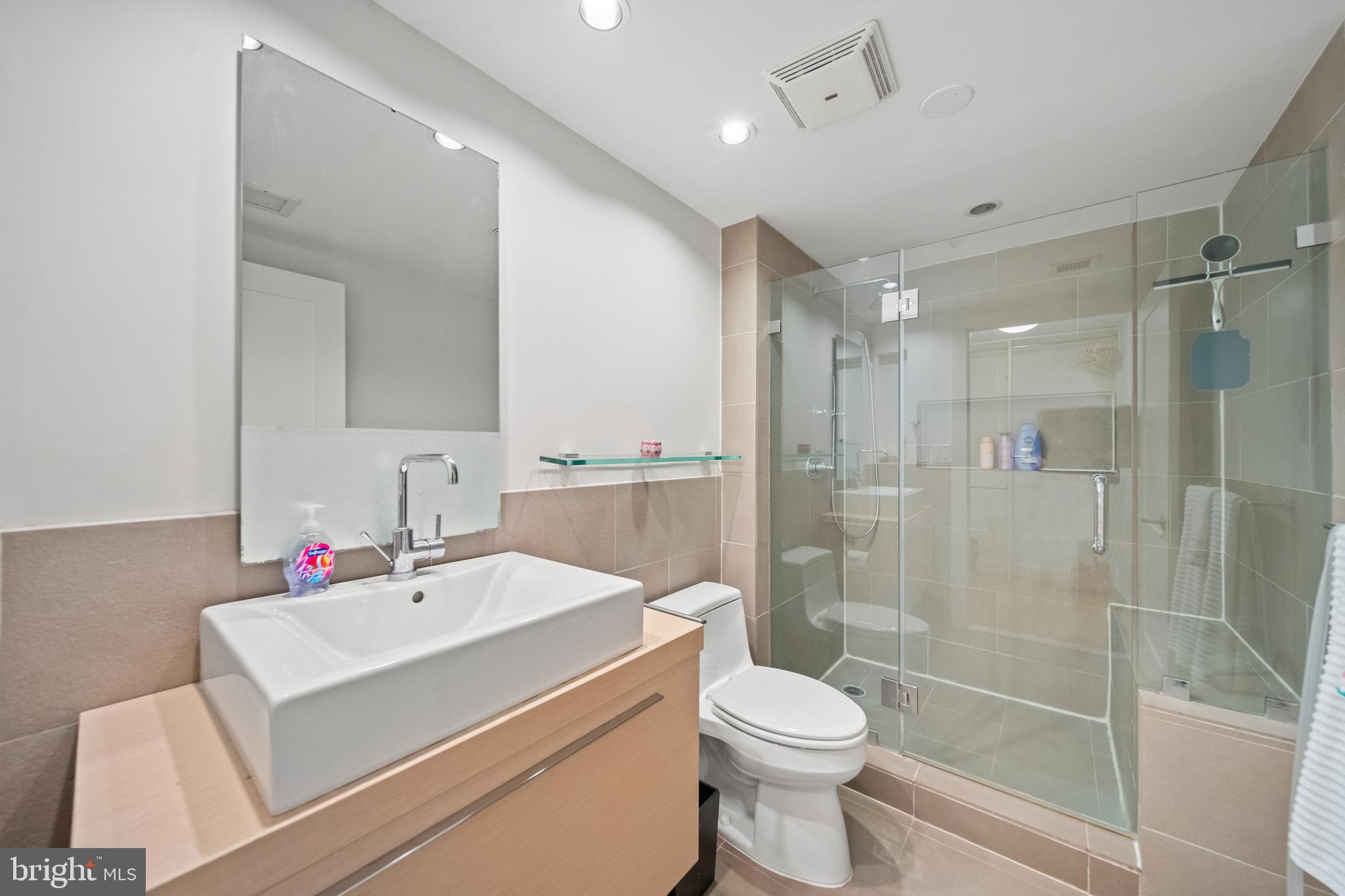 631 D Street Northwest, Unit 1139 Washington, DC 20004 - Photo 23 of 70