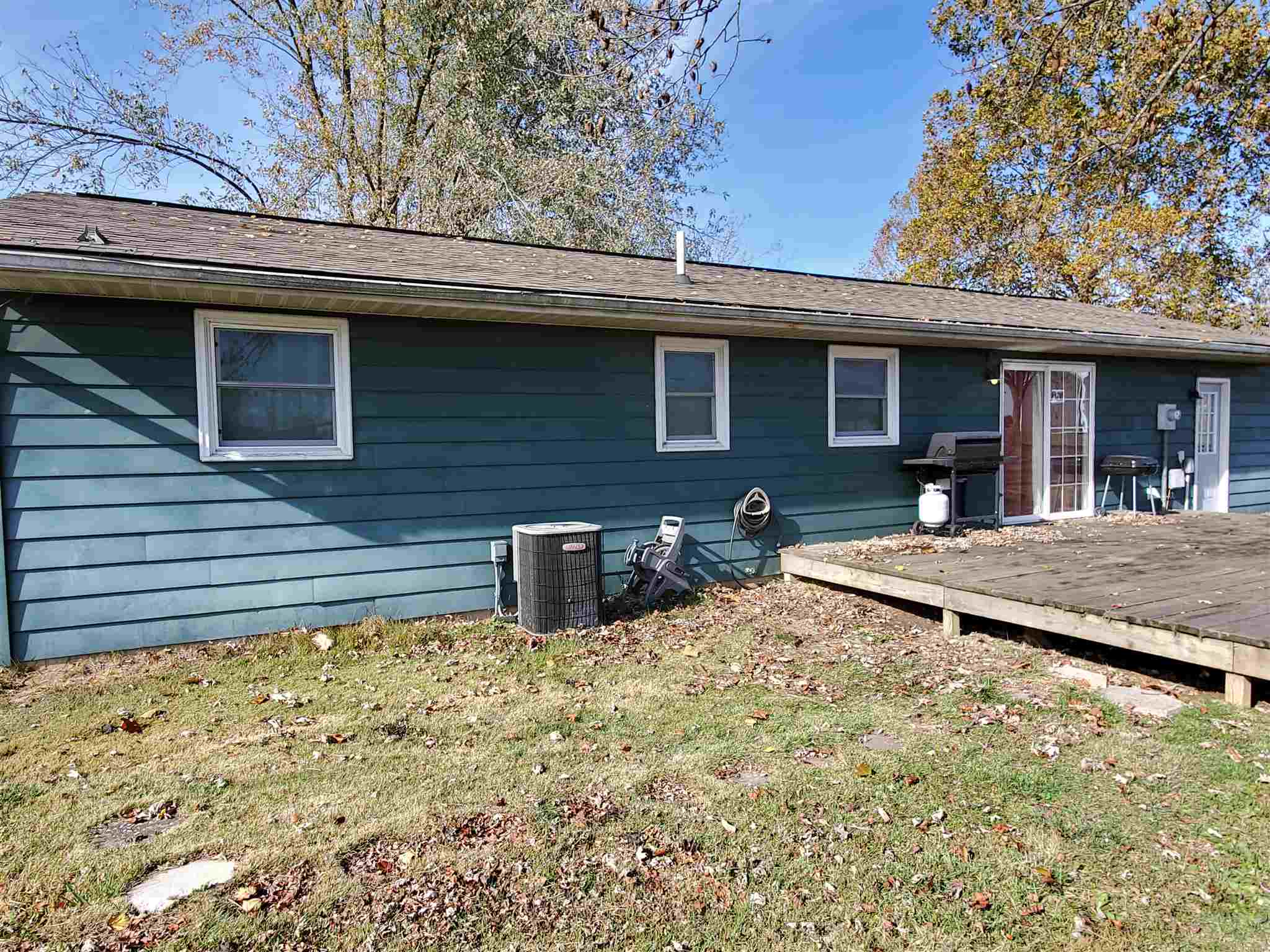 7333 Zikes Road South Bloomington, IN 47401 - Photo 4 of 11 Gallery Image 4