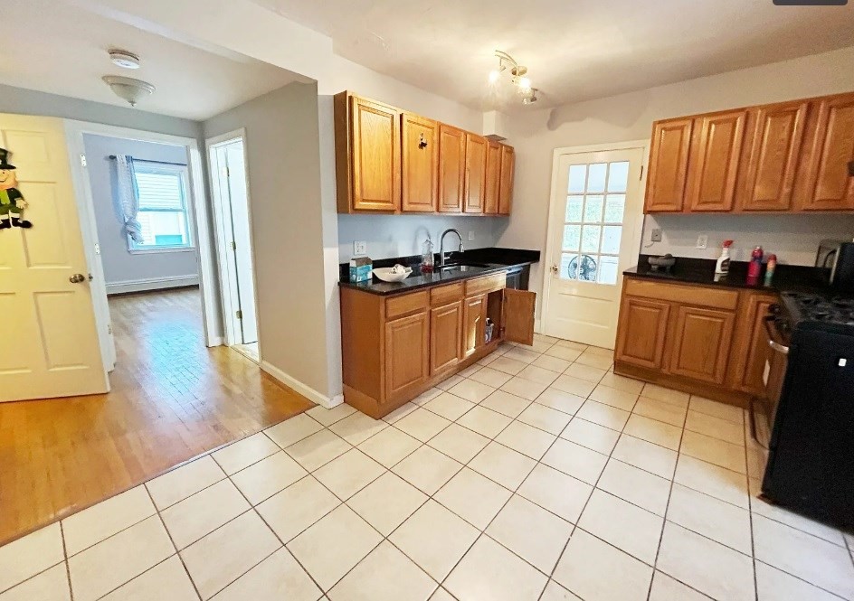 40 Plymouth Street, Unit 2 Cambridge, MA 02141 - Photo 4 of 18