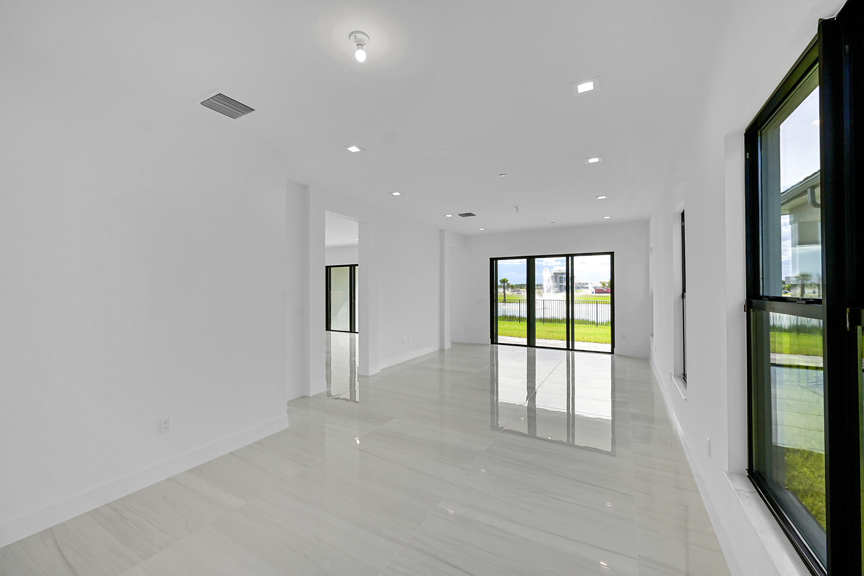 9979 Migration Point Palm Beach Gardens, FL 33412 - Photo 25 of 81 26_1 (15)