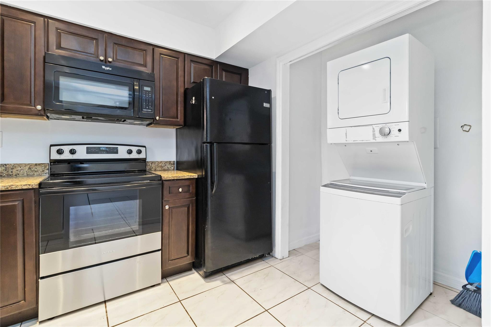 90 Lariat Circle Boca Raton, FL 33487 - Photo 11 of 15 Photo 11