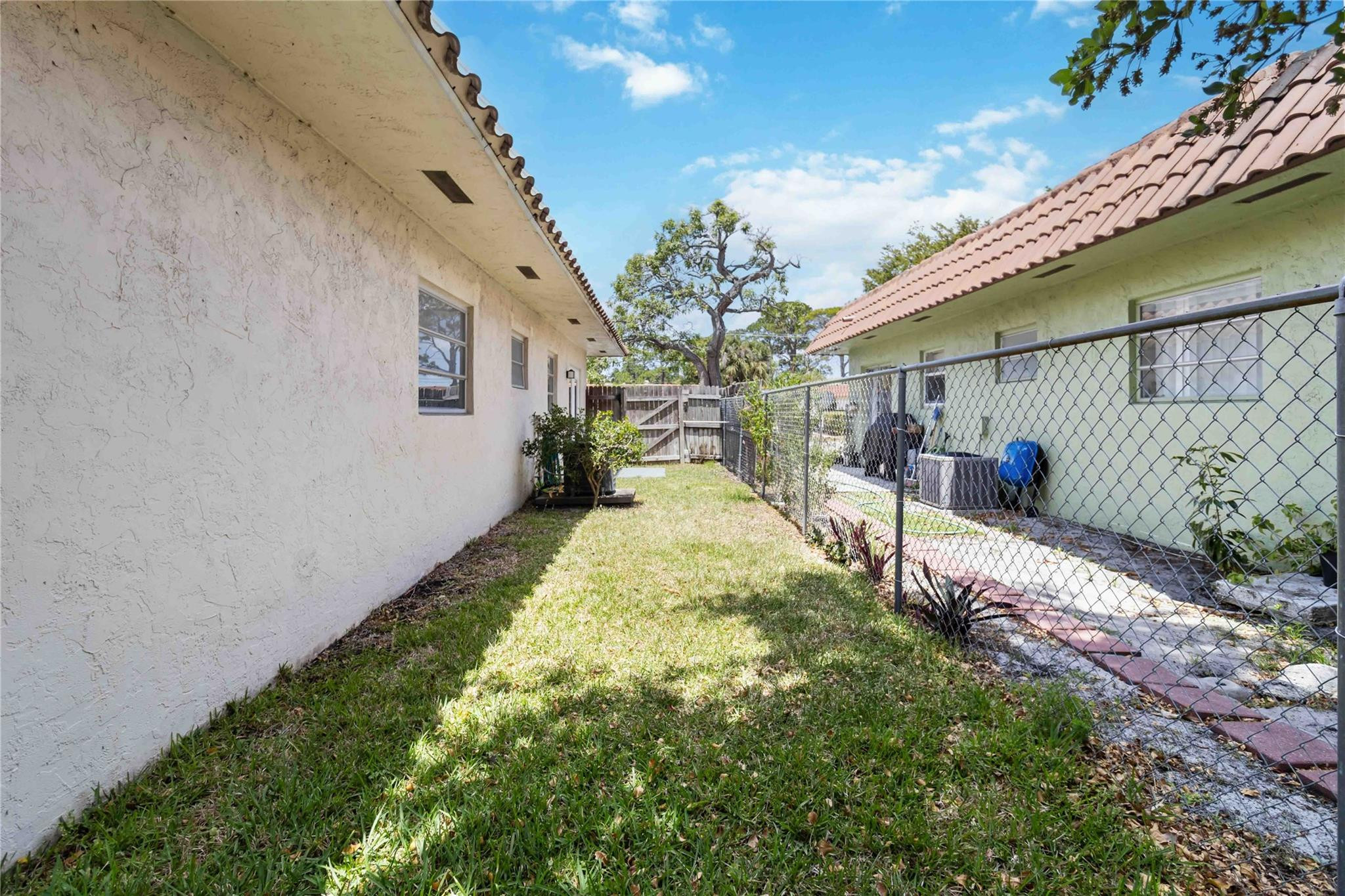 90 Lariat Circle Boca Raton, FL 33487 - Photo 14 of 15 Photo 14