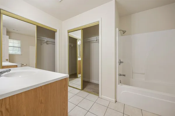 $1,700 | 21513 Pershing Avenue, Unit A, Lago Vista, TX 78645