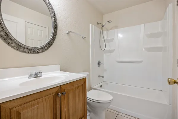 $1,700 | 21513 Pershing Avenue, Unit A, Lago Vista, TX 78645