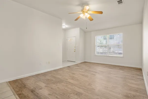$1,700 | 21513 Pershing Avenue, Unit A, Lago Vista, TX 78645
