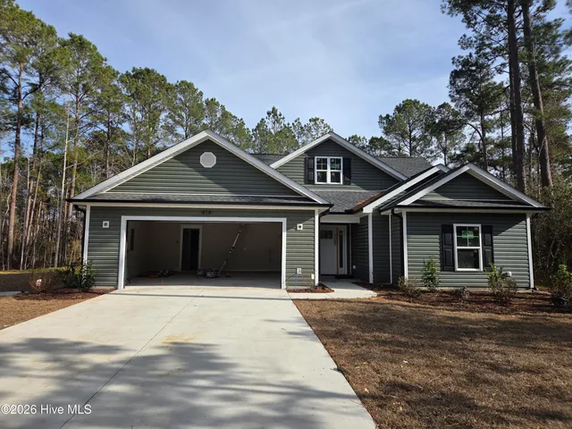 $399,999 | 414 Laurel Court Northwest, Calabash, NC 28467