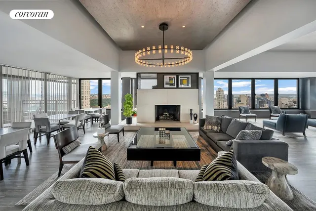 $1,150,000 | 117 East 57th Street, Unit 32G | Midtown East